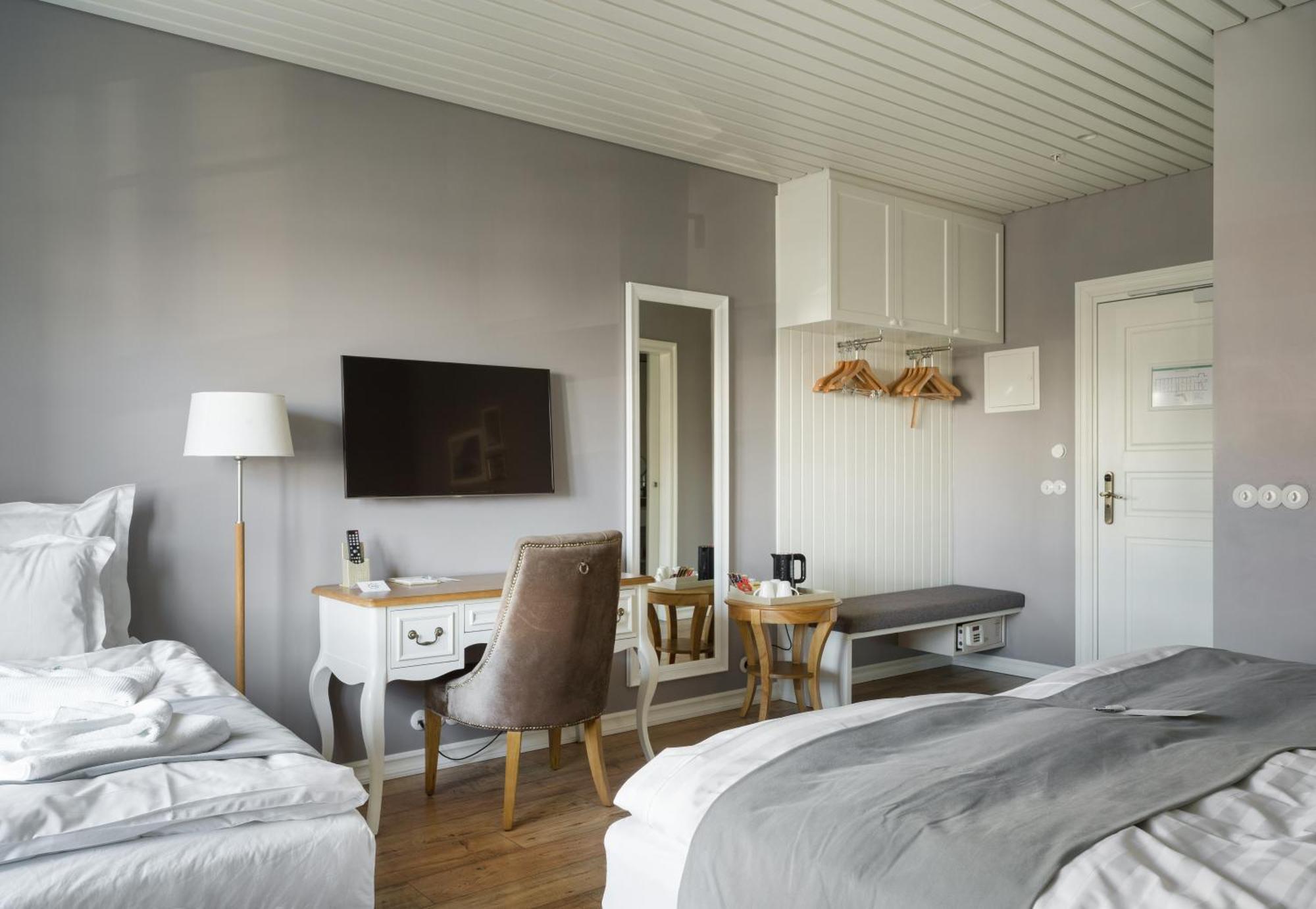 Triple Room,1769866571:JPEG